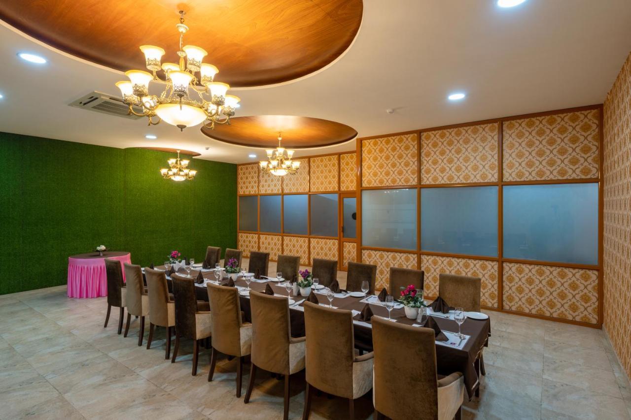 Jalashray Resort Nadiād Εξωτερικό φωτογραφία