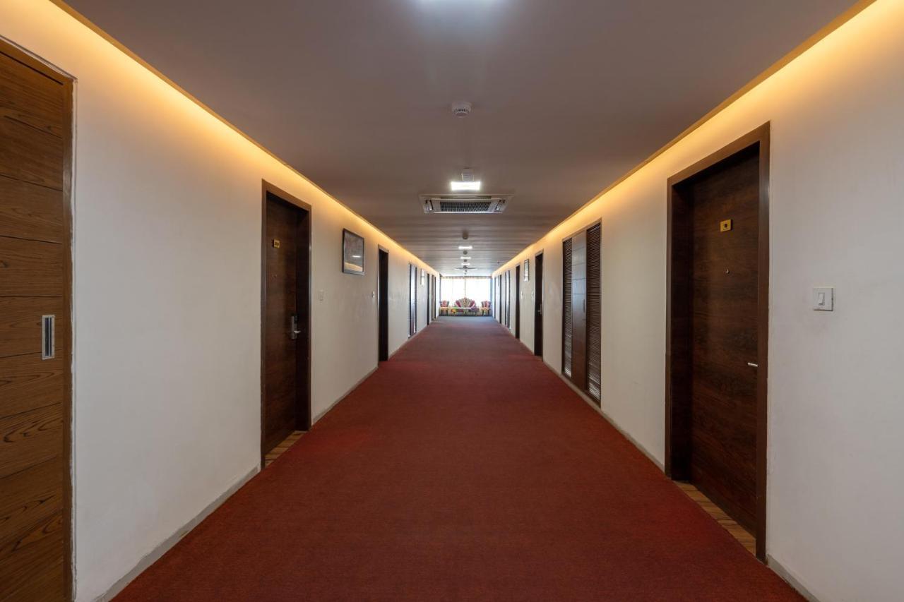 Jalashray Resort Nadiād Εξωτερικό φωτογραφία