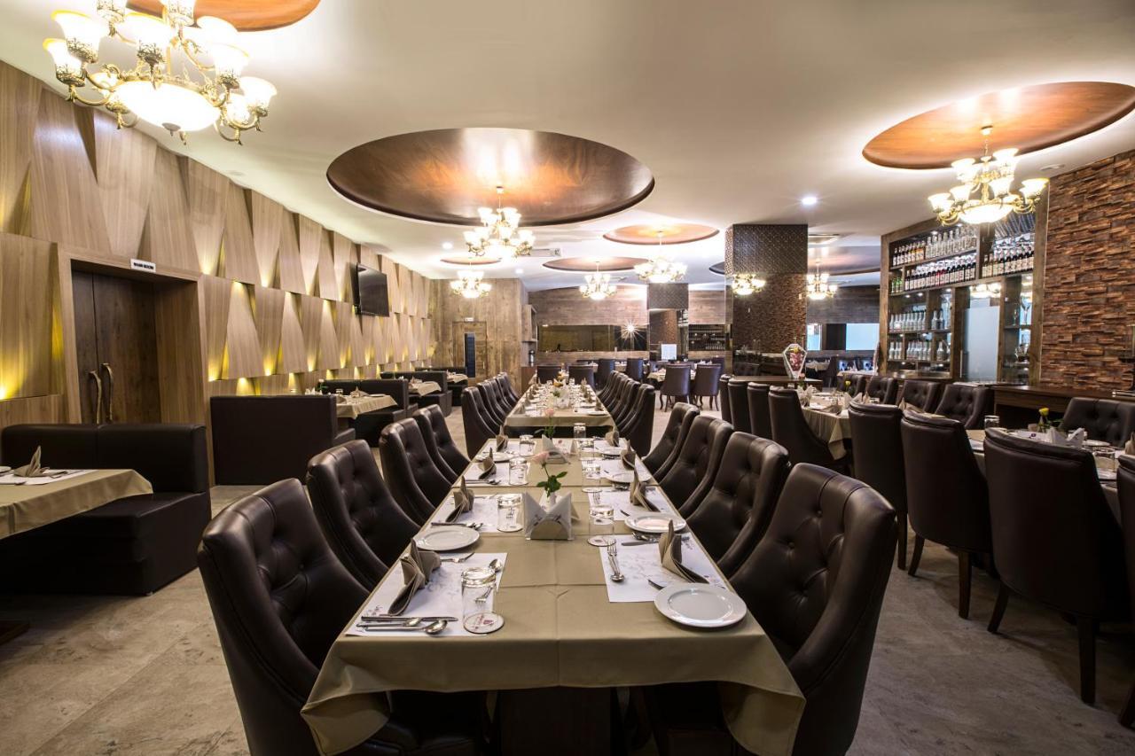 Jalashray Resort Nadiād Εξωτερικό φωτογραφία
